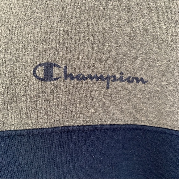 Champion Size XXL Gray Sweatshirt Pullover Top Long Sleeve Crew Neck Stripe Logo - Picture 4 of 13